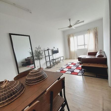 Adinda Homestay Κουάλα Τερενγκάνου Εξωτερικό φωτογραφία